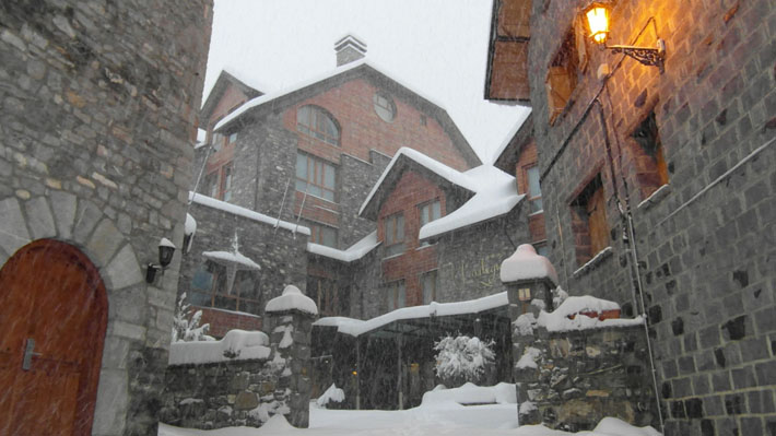 hotel privilegio , valle de tena , ´.Es cuestion de estilo, Lucía Díez, montaña , navidad , nieve 