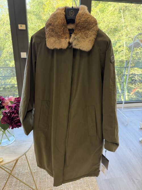 PARKA VERDE PELO