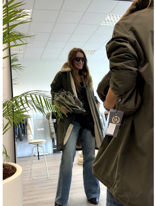 PARKA VERDE PELO